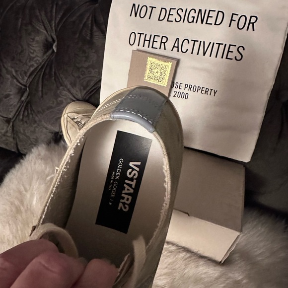 Authentic Golden Goose limited edition - Picture 15 of 16